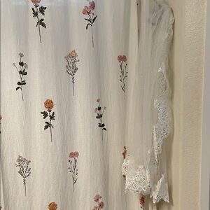 Shimmery Floral wedding veil with Lace Trim